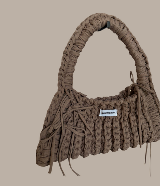 the RUNWAY BAG *tan/brown*