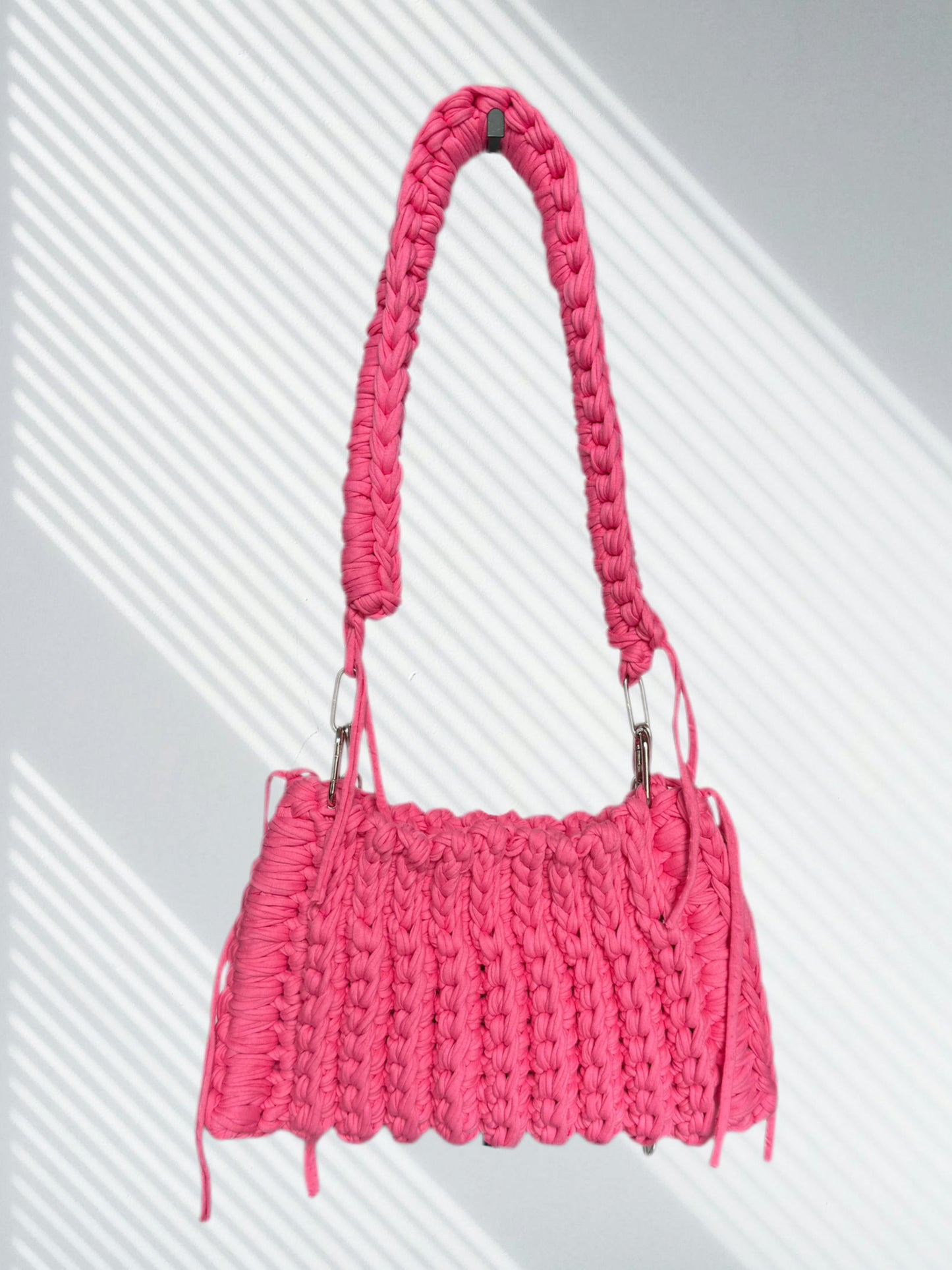 the RUNWAY BAG *chains*